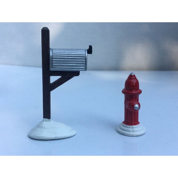 Dept 56 Fire Hydrant & Mailbox Original Snow Village Accessory From 1988 - Picture 4 of 7